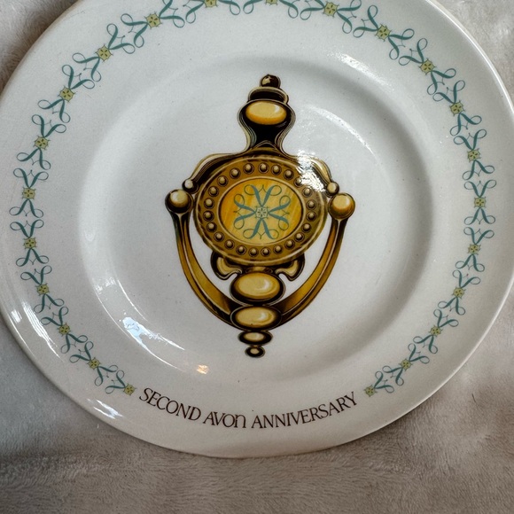 Avon Second Anniversary Decorative Plate - Gold and Green Accents - Picture 1 of 1